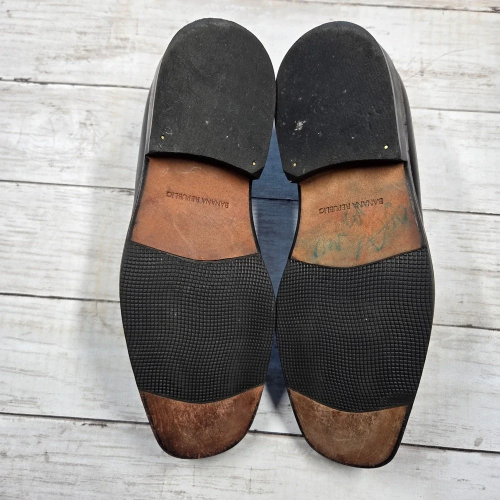 Banana Republic Dual Zone Comfort Loafers Mens 7M Black Leather Square Toe 71910